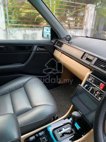Mercedes Benz E230 W124 tahun 1994 - 3