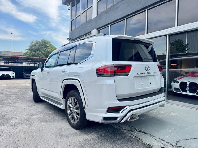 2024 Toyota LANDCRUISER 3.5 ZX Mileage 1600 - 3