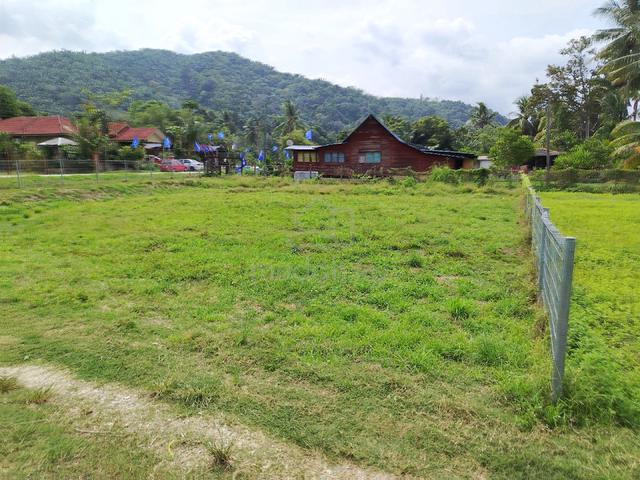 Tanah Tapak Rumah Tepi Jalan Kampung Area Terachi 1
