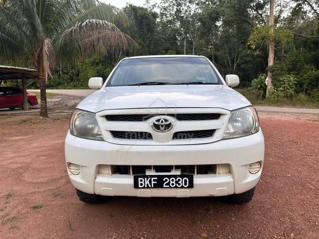 2009 Toyota HILUX Single Cab (M) - 3