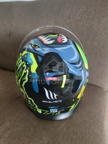 MT Helmets Thunder 3 SV Jet Shark Danger - photo 5 of 6