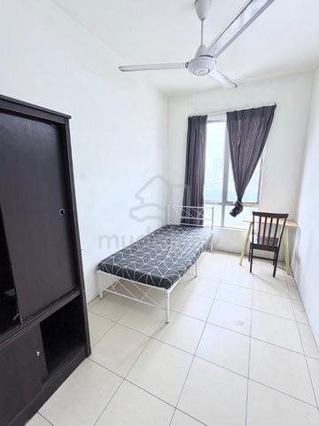 Medium Room (Lake View) @ PV12 Condo Danau Kota Setapak Central Mall 1