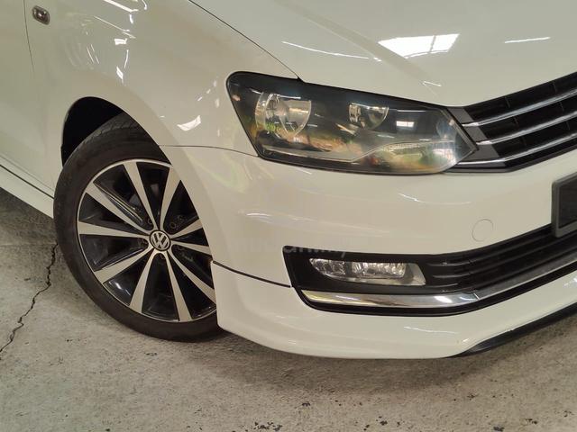 2017 Volkswagen VENTO 1.2 TSI HIGHLINE (A) - 3