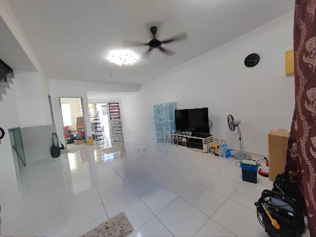 2 Story M Aruna Bandar Country Homes Rawang 2