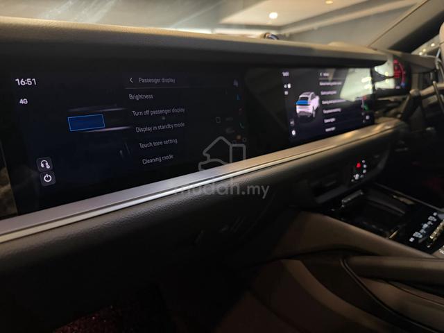 2024 Porsche Cayenne Coupe 3.0 - 4