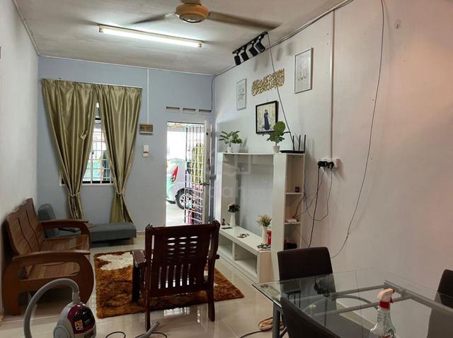 Rumah untuk disewa di Ayer Baloi Pontian Johor 1