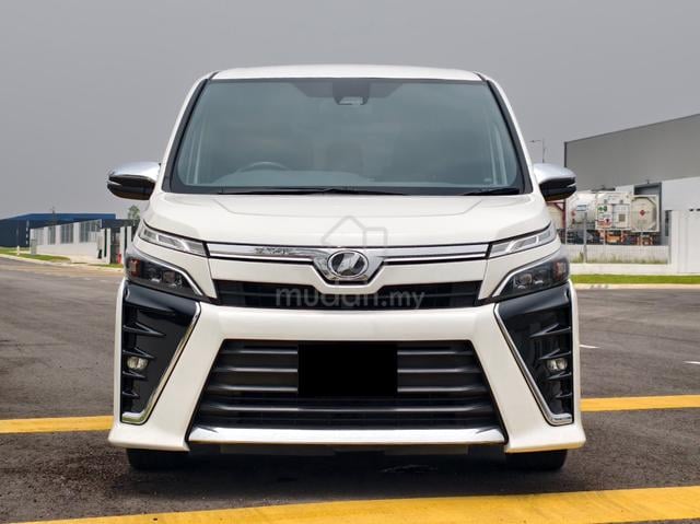 2018 Toyota VOXY 2.0 ZS KIRAMEKI P/Door MPV F/Loan - 2