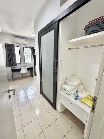 Uni Suites 1
