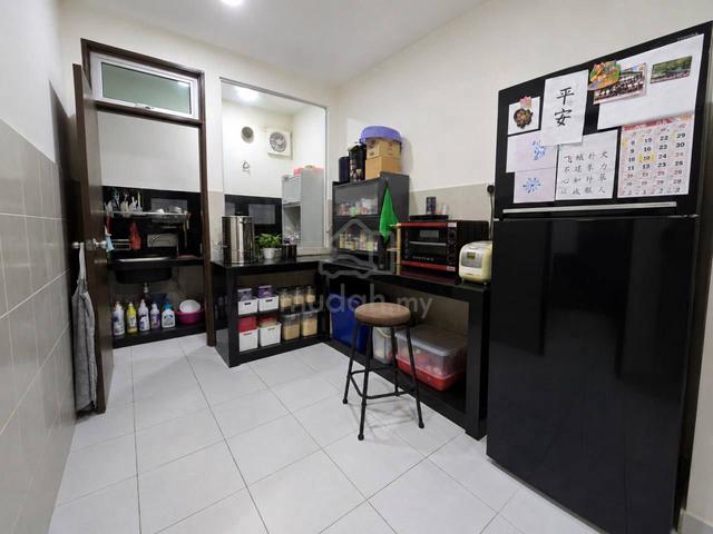 Pulai Mutiara Acacia 2.5 Storey Terrace House 4 Bedroom For Sale 1