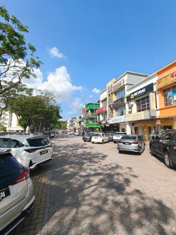 2 Storey Shop 2395sf @ Austin Height, SUNWAY Same row MAIZELAND & WAFU 1