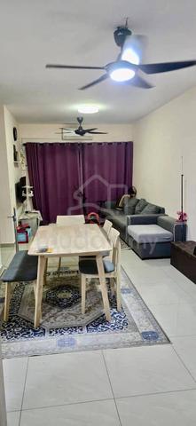 D’ Kristal Apartment 1