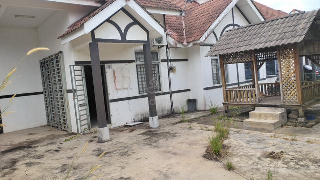 semi d homestay gambang damai 1