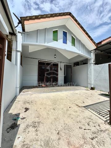 Bandar Putra Single Storey Terrace House 3bed Kulai Johor 1