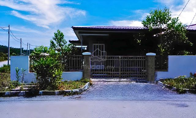 Taman Aman Suria, Papar, Sabah 1