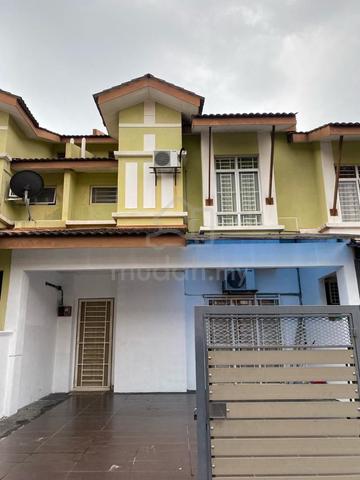 TENANTED!!! double storey Kota Puteri good for INVESTMENT 1