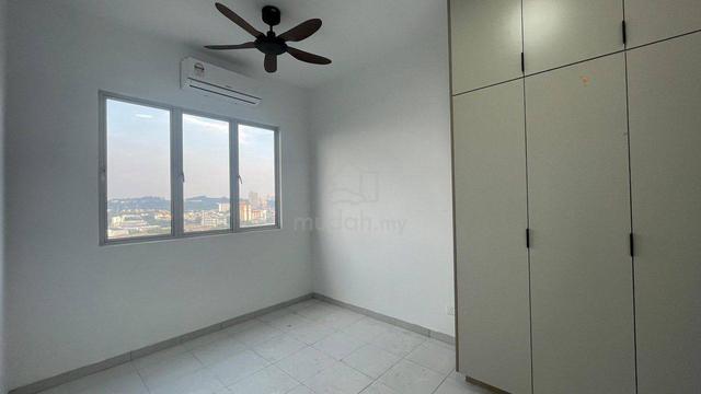 Sri topaz Apartment 5