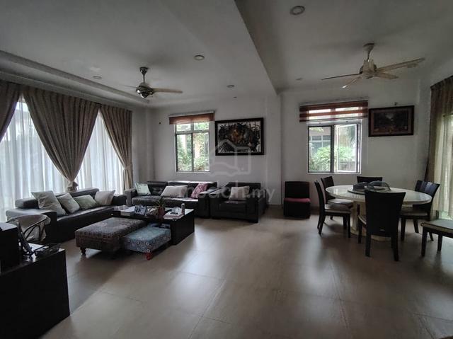 2 storey bungalow house, corner unit at Dedaun, Batu Kawan 1