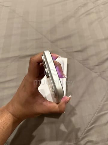 iPhone 17 Pro Max 512gb - photo 5 of 6