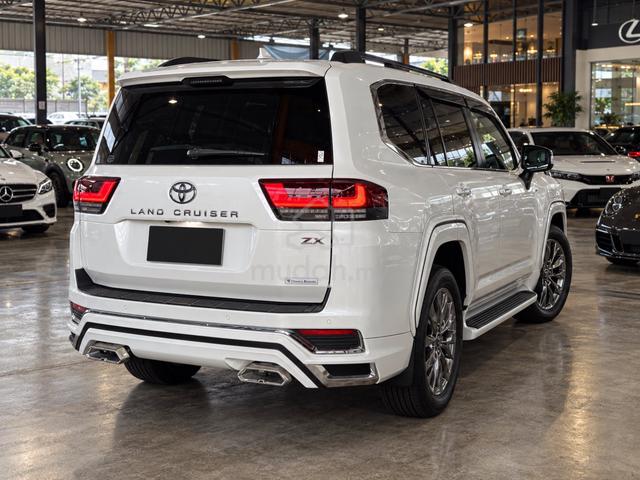 2023 Toyota Land Cruiser LC300 ZX 3.5 Twin Turbo F - 2