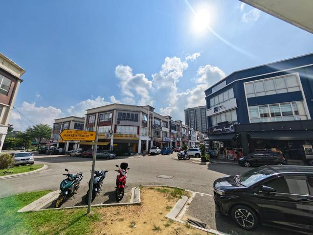Austin Perdana Ground Floor Shop Lot 22x60 1