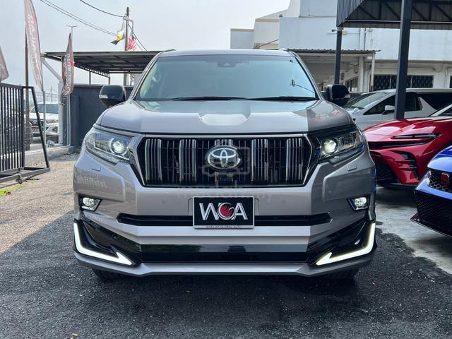 YR 2021 Toyota LAND CRUISER PRADO 2.8 70TH - 2