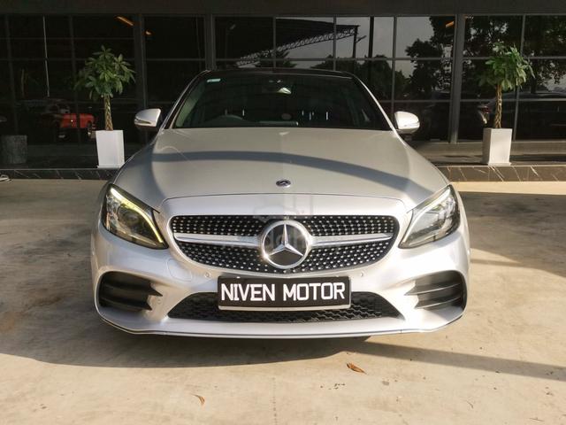 2020 Mercedes Benz C300 2.0 AMG LINE F/Service - 2