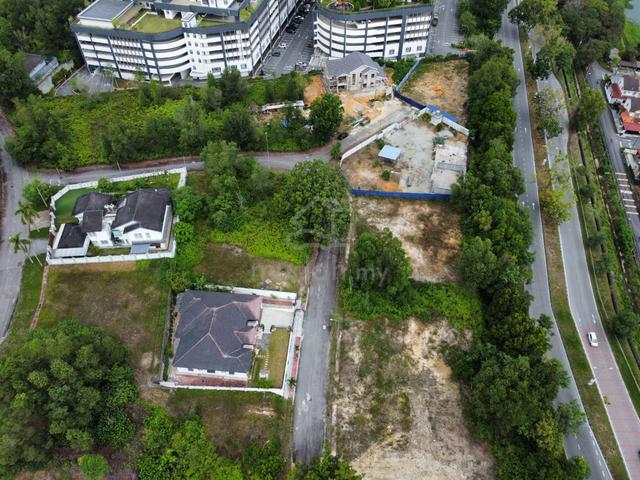 [8697sqft] Seksyen 9 Corner Lot Bunglow lot Bandar Bukit Mahkota BANGI 1