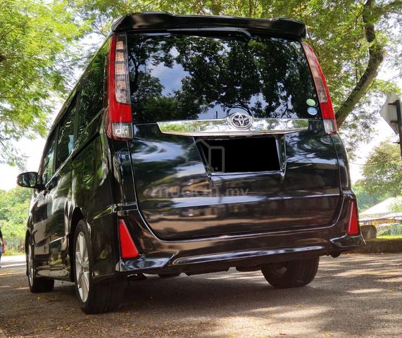 2014 Toyota NOAH 2.0 DUAL POWER DOOR 7SEATER FULON - 2