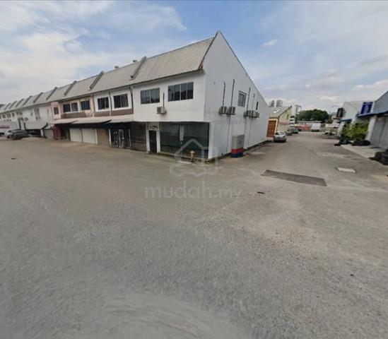 End Unit Factory Warehouse TPK Kinrara Puchong for Rent 1