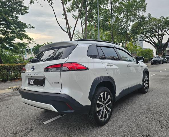 2023 Toyota COROLLA CROSS 1.8 HYBRID (A)45k MILEAG - 3