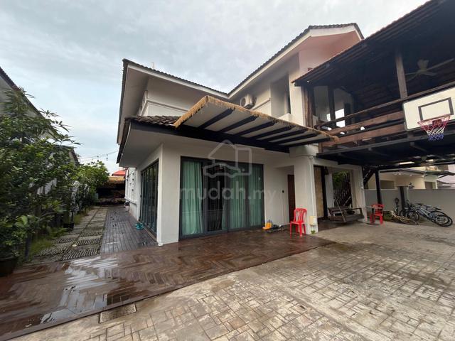 Nusa perintis Gelang patah 2 storey Bungalow house For Rent 1