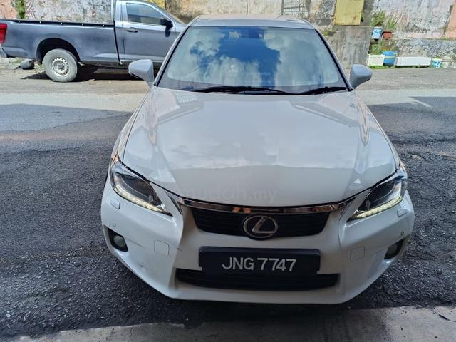 2011 Lexus CT200H 1.8 (HYBRID) (A) - 1