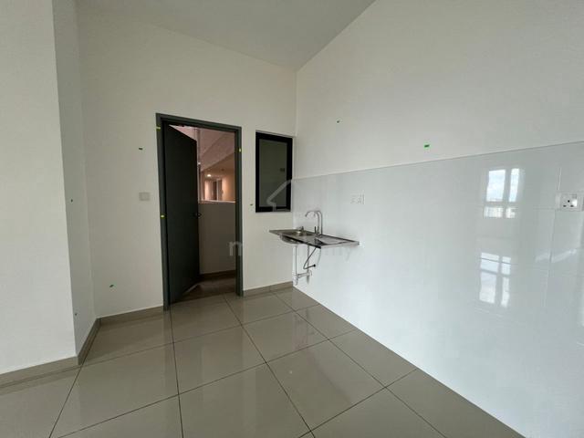 Parkland Residence @ Kajang 2 1