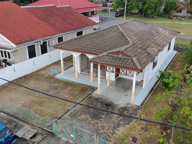 TANAH LUAS! Banglo Setingkat di Taman Desa Ixora,Senawang 1