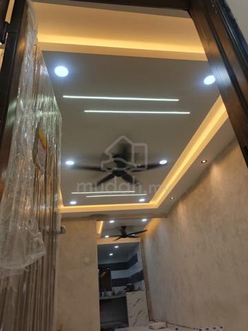 Jalan Berlian Taman Cahaya Masai 1