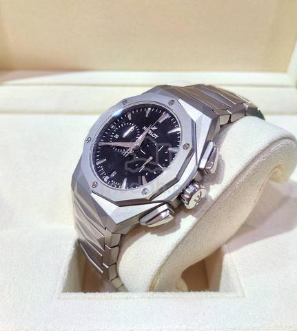 《Brand New》 HUBLOT 549.NI.1270.NI.ORL23 Classic - photo 3 of 6
