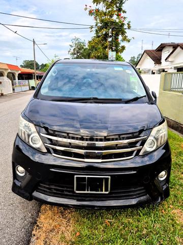 2013 Toyota ALPHARD 2.4 HYBRID Executive Lounge - 1