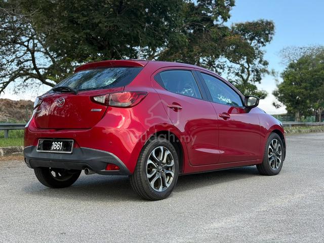 2015 Mazda 2 1.5 VR FACELIFT  [Old Grant One Owner - 4