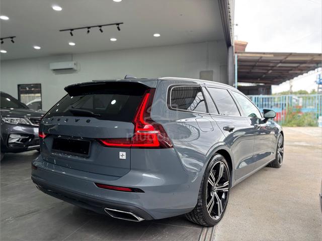 2022 Volvo V60 2.0 RECHARGE T8 Warranty until 2027 - 3