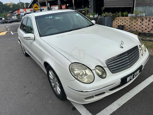 2005 Mercedes Benz E-CLASS 1.8 200 K ELEGANCE - 1