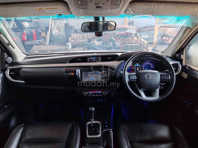 2017 Toyota HILUX 2.8 G VNT (A) - 4