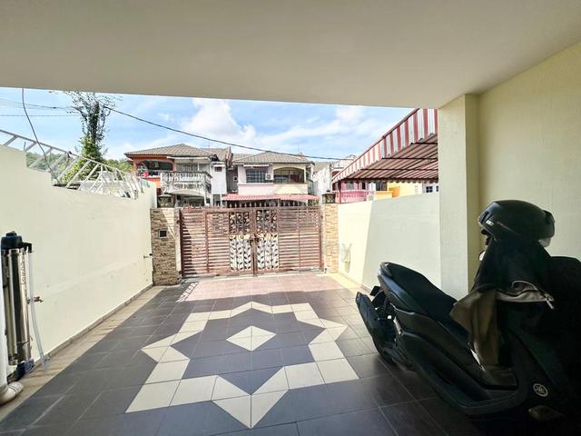 RUMAH RENO CANTIK SRI GOMBAK Double Storey Terrace Fasa 9 Batu Caves 1
