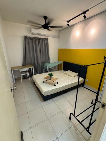 Fully Furnished Selangor Setia Alam Room For Rent 1