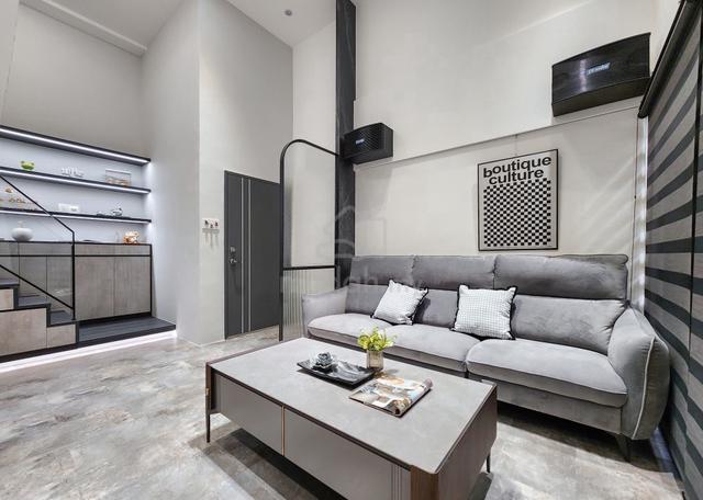 KL LRT/MRT Condo @ Near Velocity & Midvalley - Full Loan Free Furnish 1