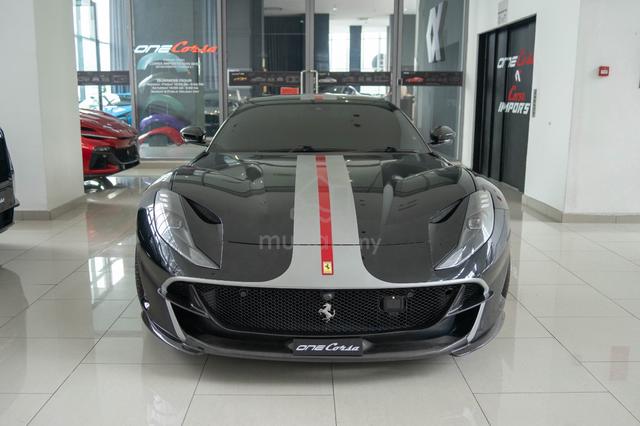 Ferrari 812 Superfast 2020 Nero - 4