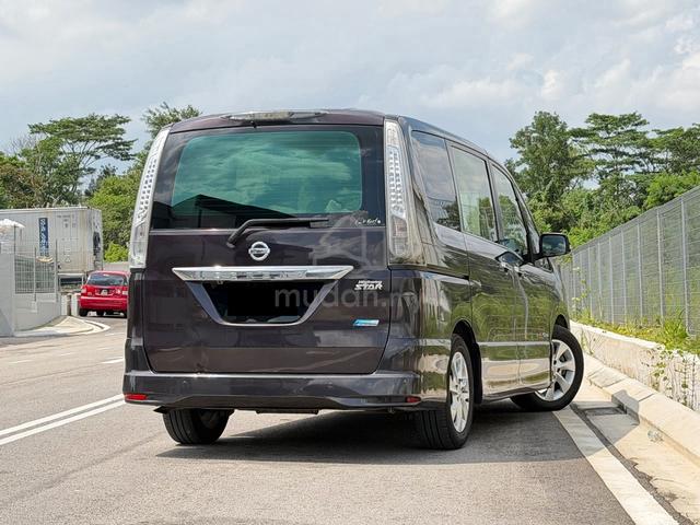 2013 Nissan SERENA 2.0 S-HYBRID Hwy Star MPV King - 4