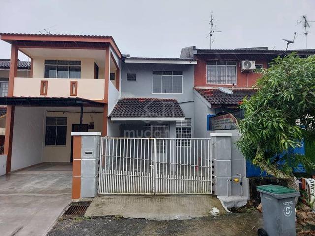 Teres 2-tingkat Mampu Milik Bawah harga pasaran Bandar Seri Alam ! 1