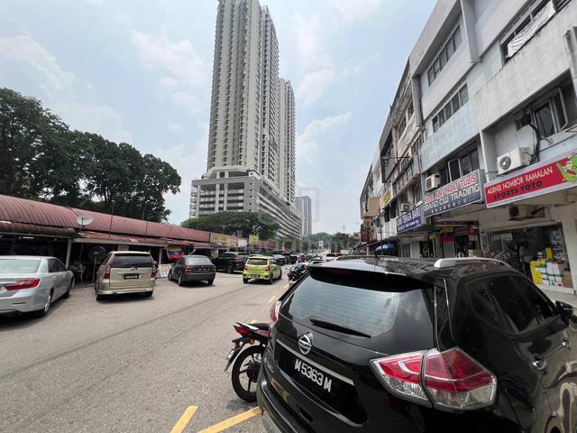 PRIME AREA 4 Storey Shoplot Taman Tenaga Cheras FACING MAINROAD 1