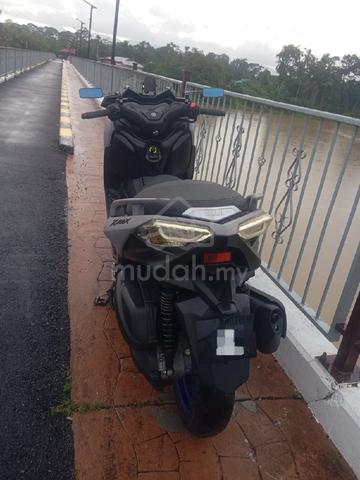 Yamaha xmax 250 - photo 2 of 8