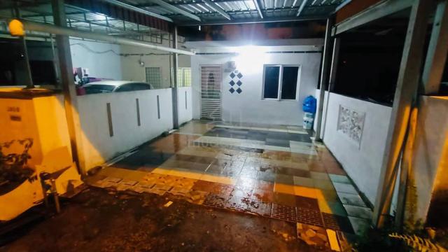 RENOVATED‼️ 2 Storey House Taman Kantan Permai Kajang 1
